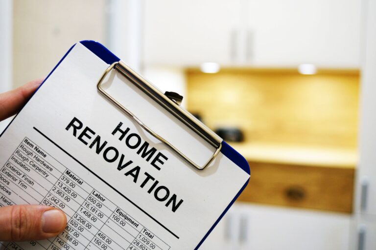 Plan It Right, Build It Better_ The True Art of Renovation Budgeting